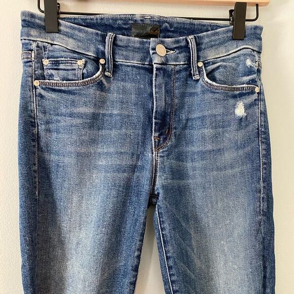 Mother Women's The Looker Skinny Distressed Jeans 26 - Picture 2 of 11